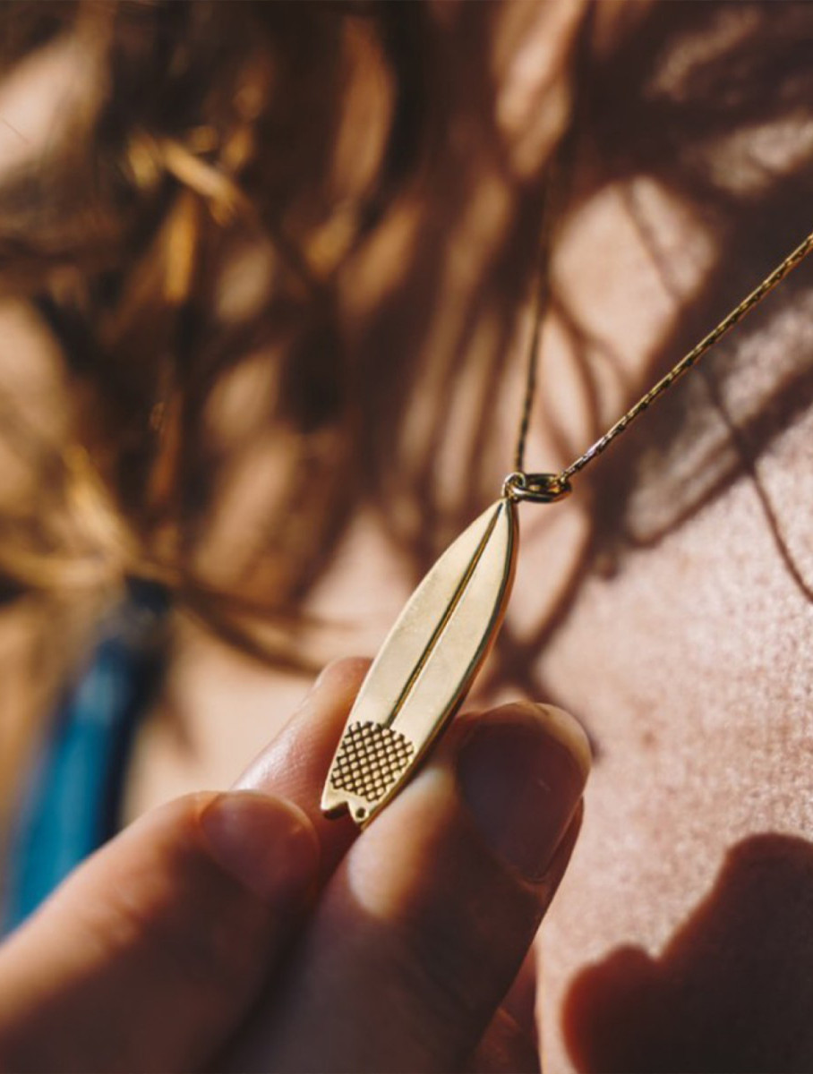 Surfboard – oceaan ketting Laguna Treasures (zilver of goud)