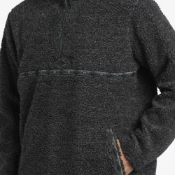 Billabong Boundary tombstone mock neck